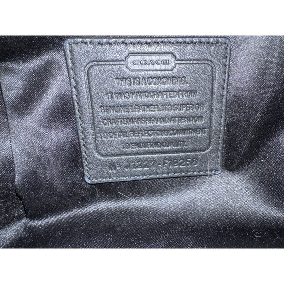 Coach Bag F19256 Signature Stitched Black Patent Lg. Leather Diaper Tote Laptop - Picture 8 of 9